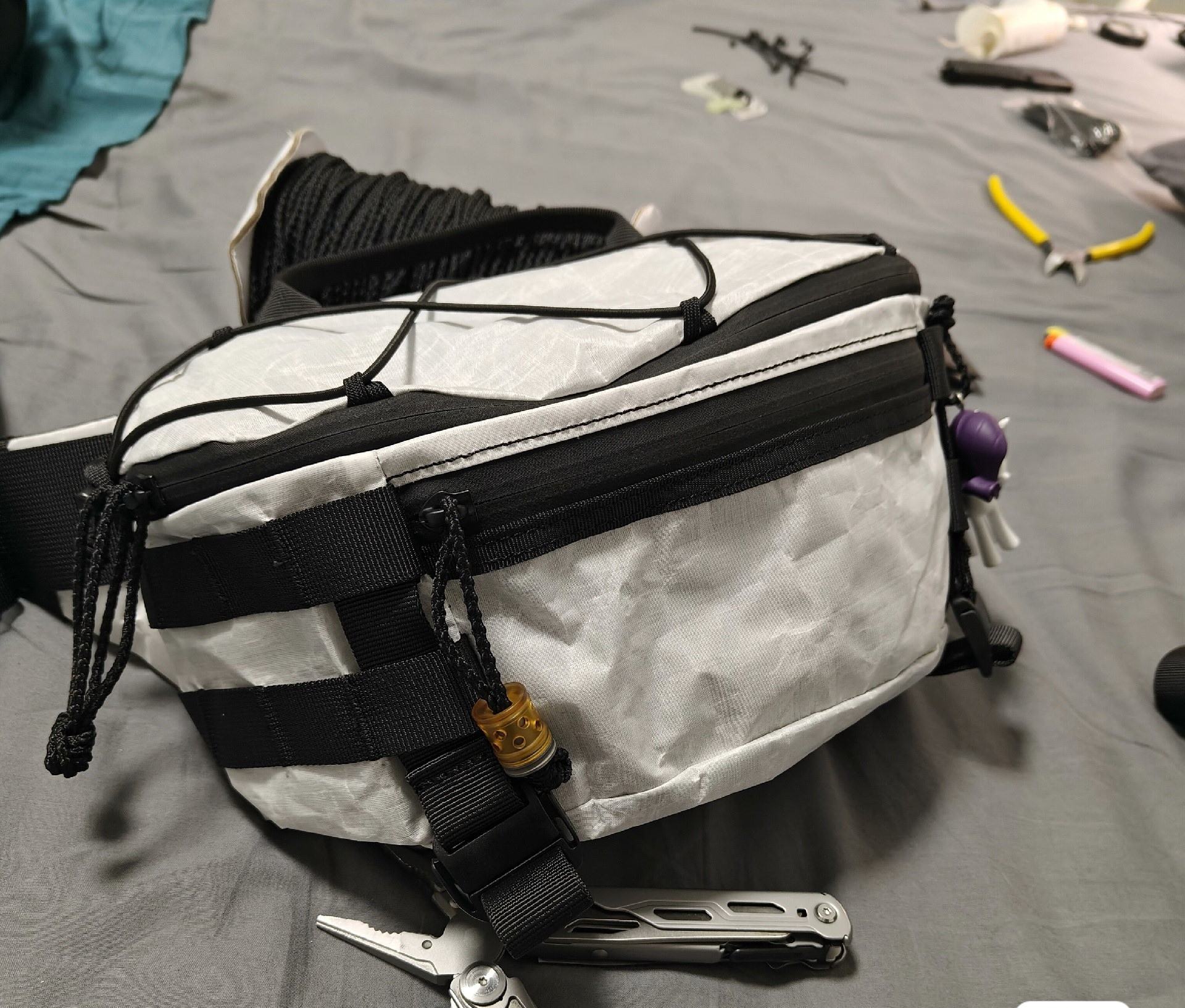 Lightweight Waterproof Dyneema Fanny Pack